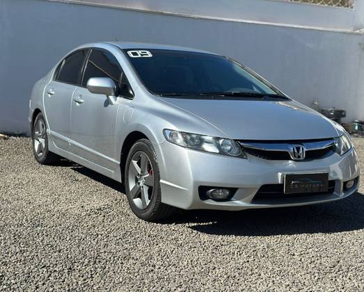 HONDA CIVIC 1.8 LXS 16V FLEX 4P MANUAL HONDA CIVIC 1.8 LXS 16V FLEX 4P MANUAL